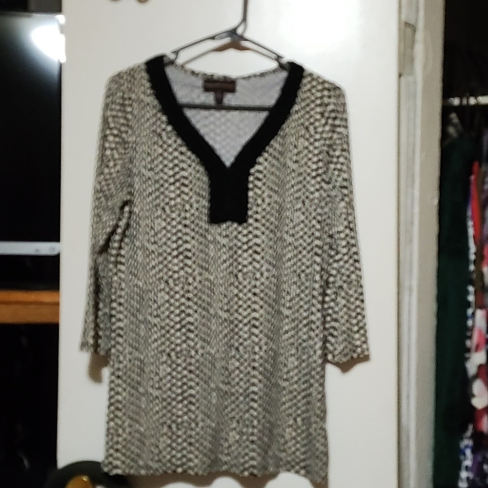 DANA BUCHMAN BLACK & WHITE ZEBRA PRINT WOMEN'S LONG SLEEVE SIZE S TUNIC BLOUSE